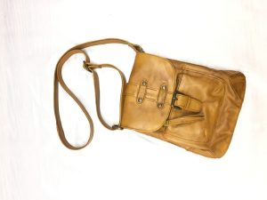 LADIES LEATHER CROSS BODY BAG